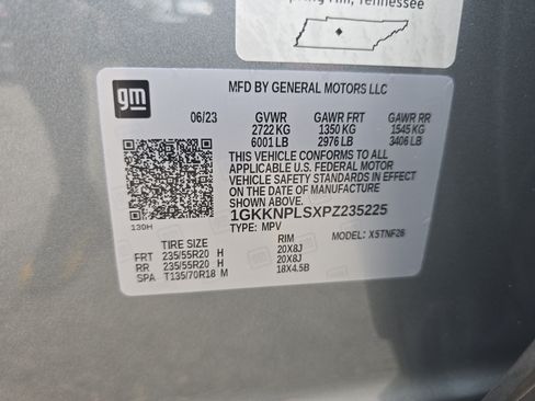 Used 2023 GMC Acadia Denali w/ Denali Ultimate Package FWD image 37