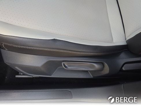 Used 2021 Volkswagen Jetta R-Line image 16