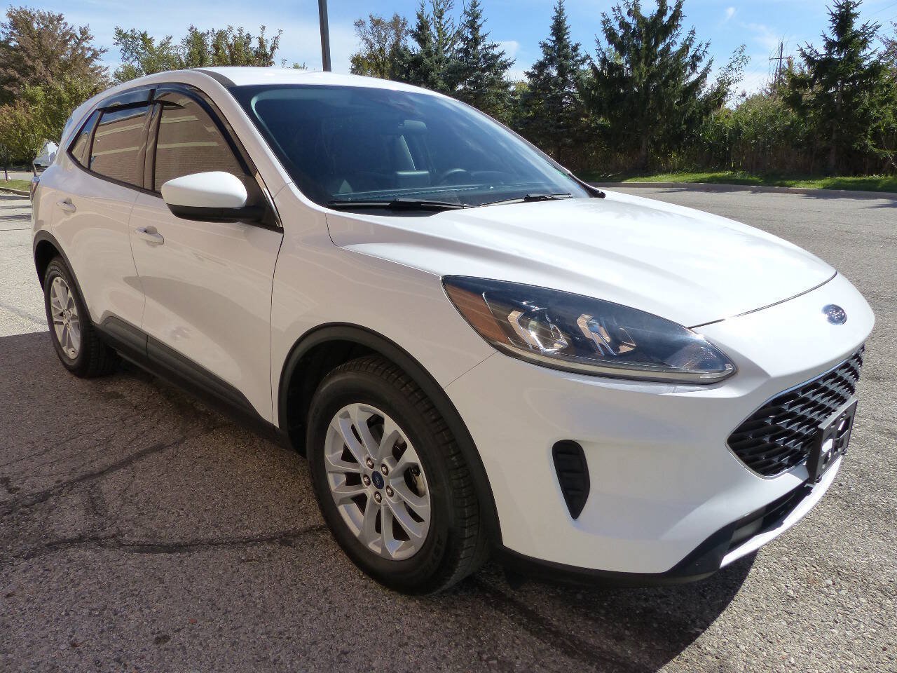 Used 2021 Ford Escape SE FWD image 12