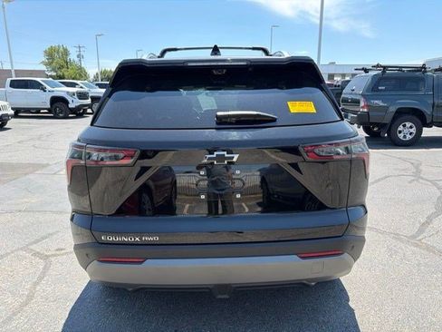 Used 2025 Chevrolet Equinox LT w/ Convenience Package II AWD/4WD image 5