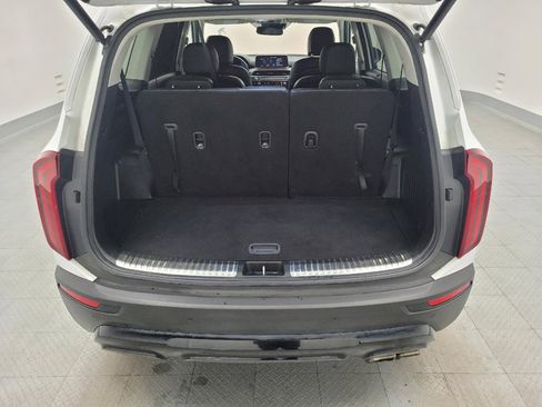 Used 2022 Kia Telluride SX w/ Nightfall Edition Package AWD/4WD image 29