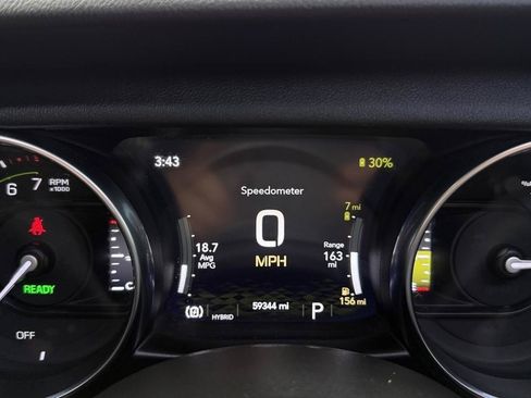 Used 2023 Jeep Wrangler Unlimited Sahara w/ Cold Weather Group AWD/4WD image 43