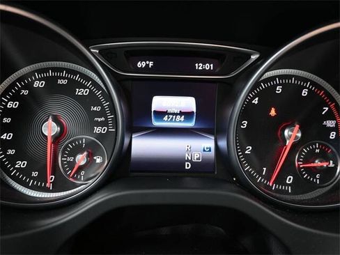 Used 2018 Mercedes-Benz CLA 250 CLA 250 4dr Coupe image 23