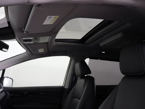 Used 2021 Honda Odyssey Touring image 26