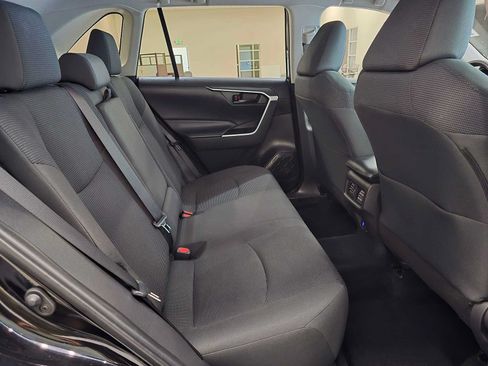 Certified 2023 Toyota RAV4 LE AWD/4WD image 24