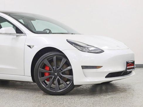 Used 2020 Tesla Model 3 Performance image 2