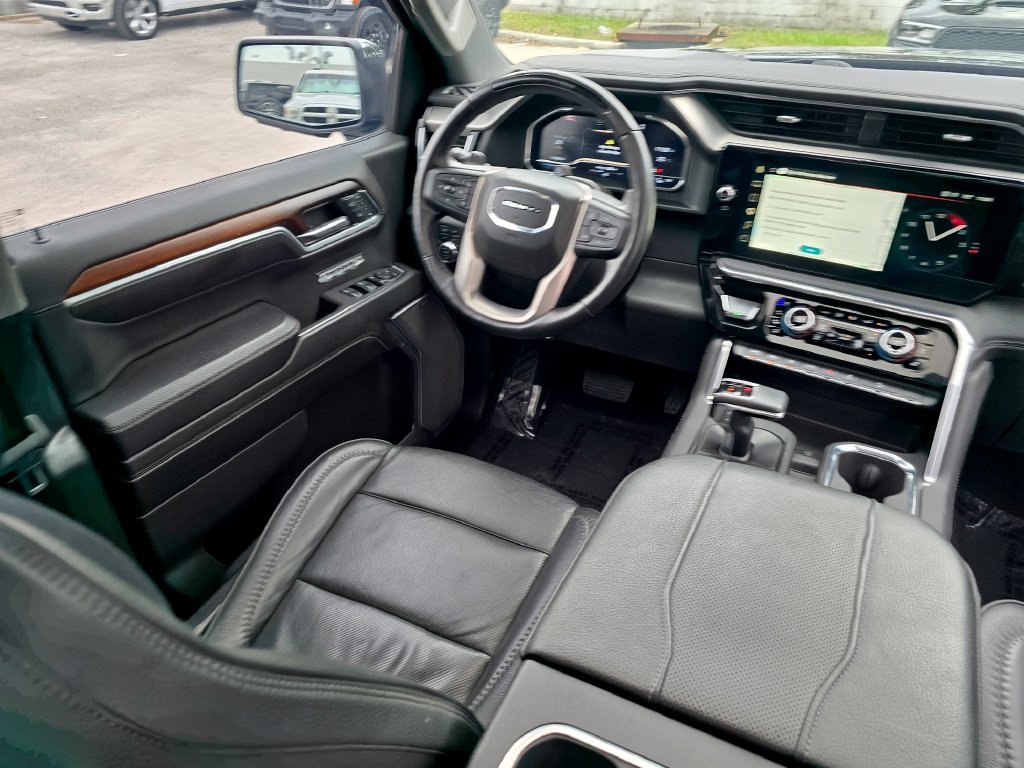 Used 2025 GMC Sierra 1500 Denali AWD/4WD image 45
