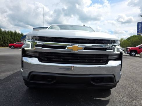 Used 2021 Chevrolet Silverado 1500 LT AWD/4WD image 8