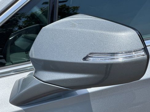 Certified 2025 Cadillac XT6 Premium Luxury FWD image 52