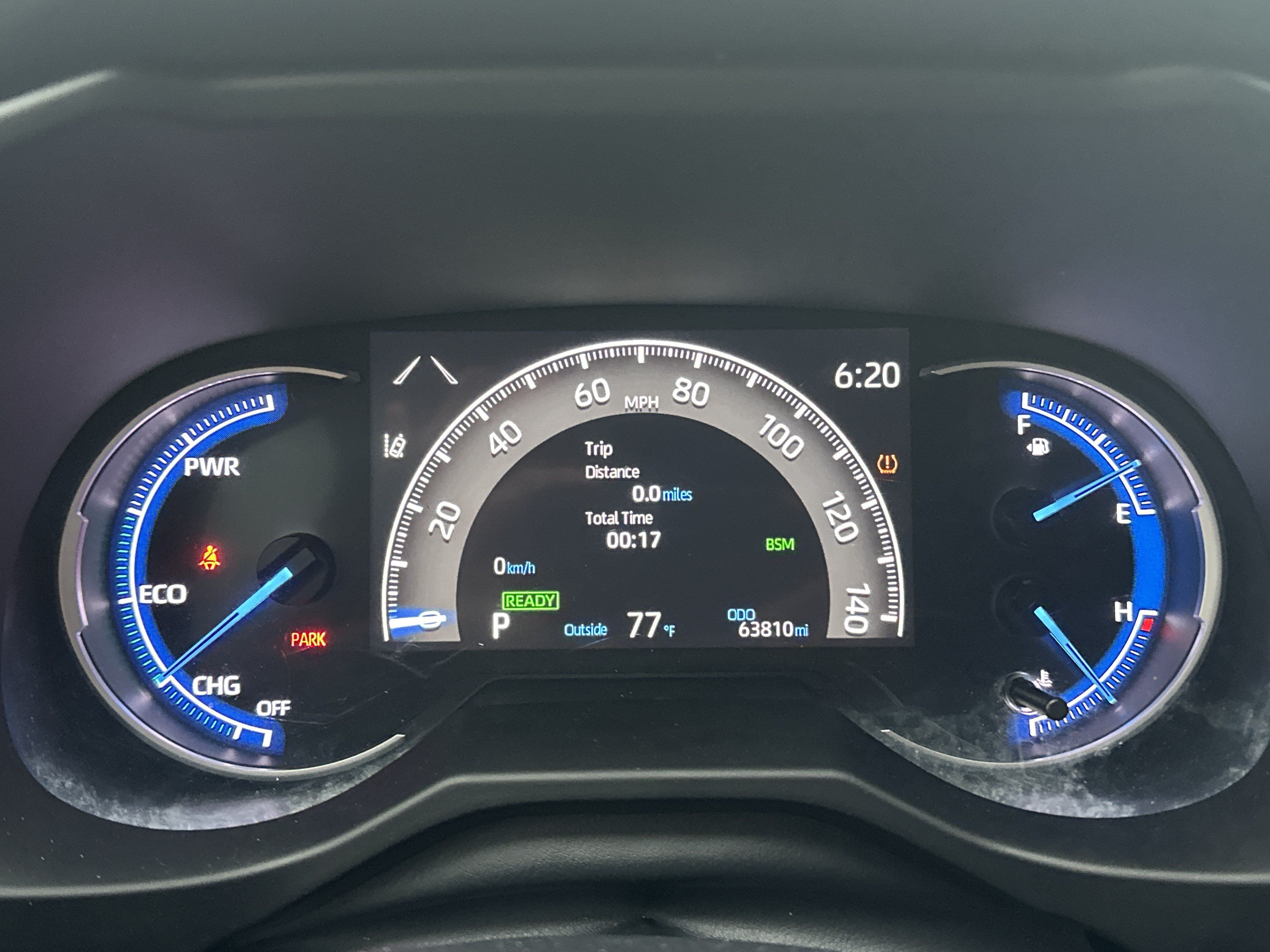 Used 2025 Toyota RAV4 XLE AWD/4WD image 20