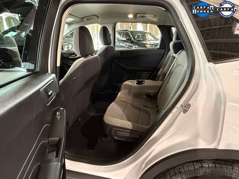 Used 2022 Ford Escape SE w/ Convenience Package image 16