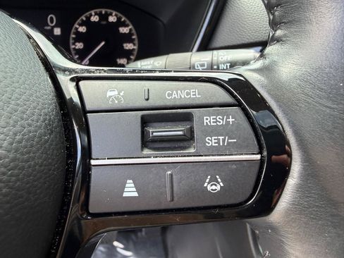 Used 2023 Honda CR-V EX-L image 17