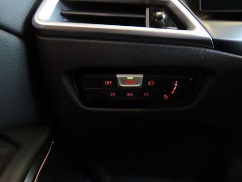 New 2026 BMW 330i xDrive Sedan w/ M Sport Package image 37