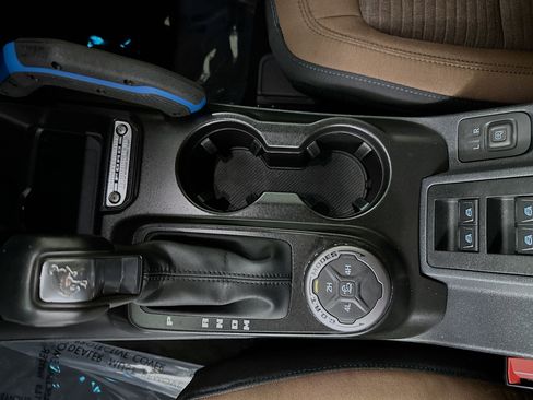 Used 2021 Ford Bronco Outer Banks image 22