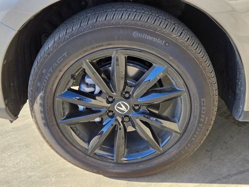 Used 2025 Acura RDX SH-AWD image 5