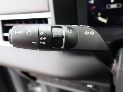 New 2026 Mitsubishi Outlander SEL image 45