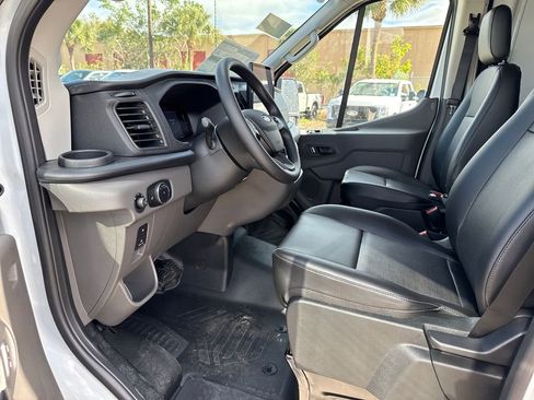 New 2026 Ford Transit 250 148 Medium Roof image 19