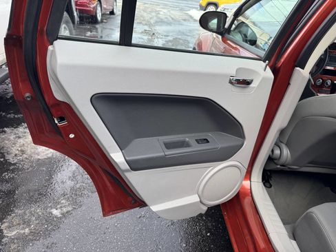 Used 2007 Dodge Caliber R/T w/ Driver Convenience Group image 18