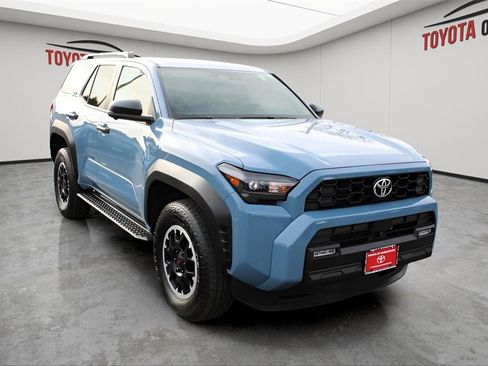 Used 2025 Toyota 4Runner TRD Off-Road Premium w/ Tow Technology Package image 6