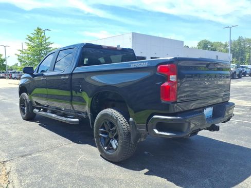 Used 2021 Chevrolet Silverado 1500 Custom Trail Boss w/ LPO, Dark Essentials Package AWD/4WD image 7