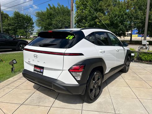 New 2026 Hyundai Kona SEL Sport FWD image 11