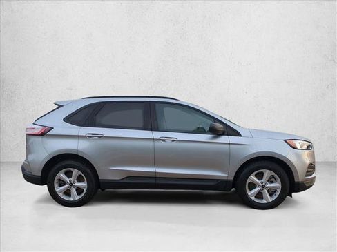 Used 2023 Ford Edge SE AWD/4WD image 4