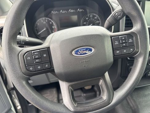 Used 2021 Ford F150 XLT image 11