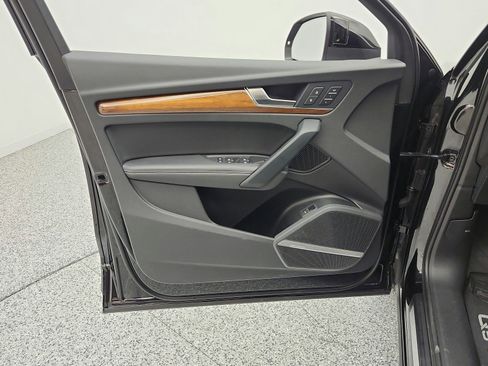 Used 2023 Audi Q5 2.0T Premium Plus w/ Premium Plus Package image 17