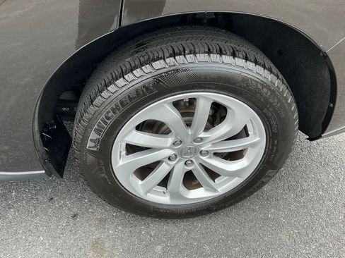 Used 2018 Acura RDX AWD w/ Technology Package image 16
