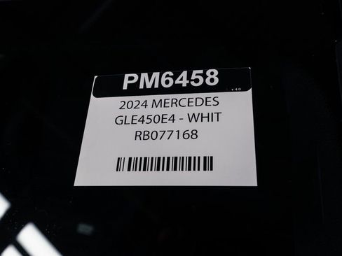 Used 2024 Mercedes-Benz GLE 450e 4MATIC w/ AMG Line Exterior image 40