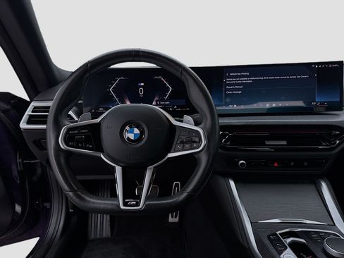 Used 2025 BMW 230i Coupe w/ M Sport Package RWD image 15