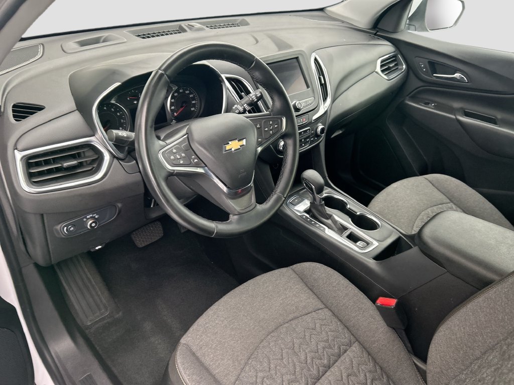 Used 2024 Chevrolet Equinox LT AWD/4WD image 9