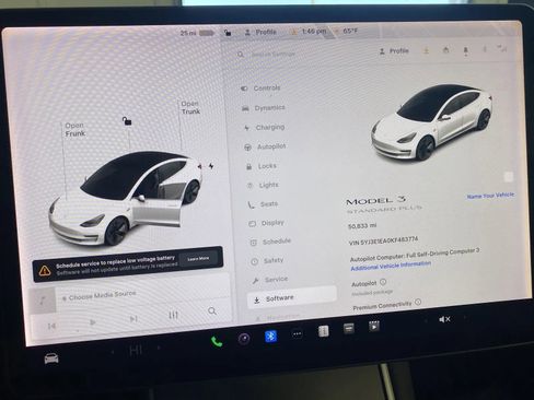 Used 2019 Tesla Model 3 Standard Range Plus image 13