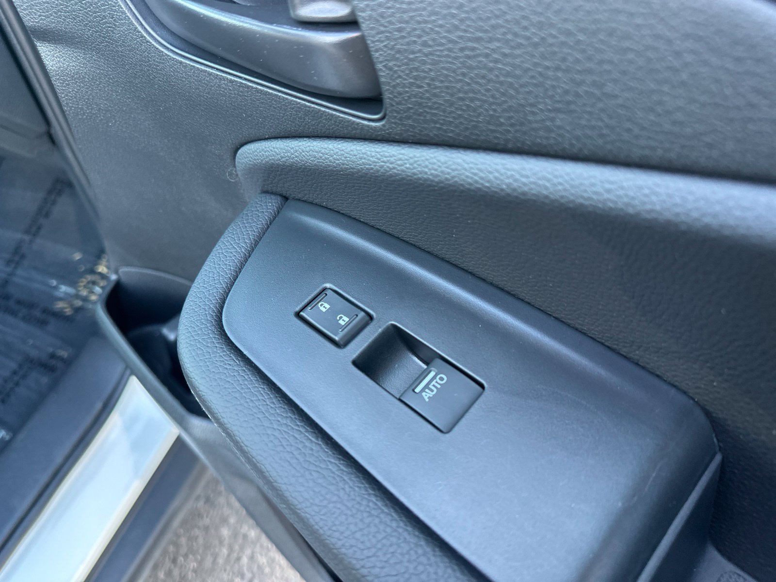 Used 2023 Honda Passport EX-L image 38