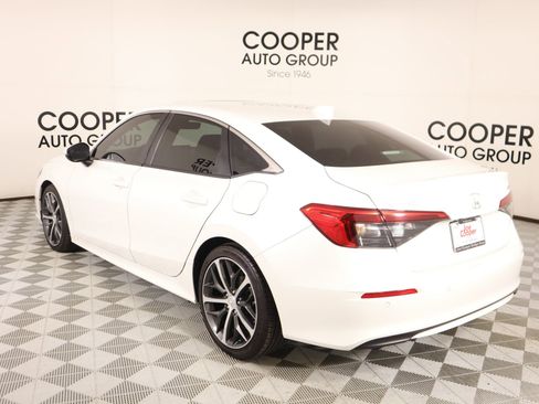 Used 2024 Honda Civic Touring image 23