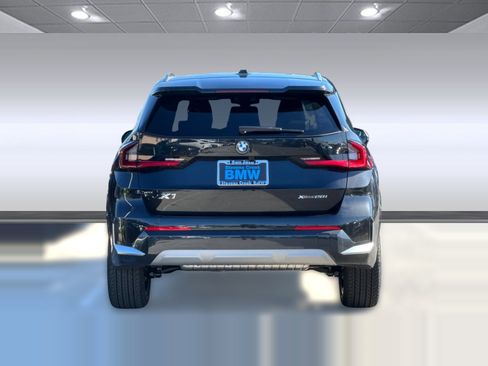 Used 2026 BMW X1 xDrive28i w/ Technology Package AWD/4WD image 9