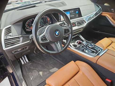 Used 2022 BMW X7 xDrive40i w/ M Sport Package AWD/4WD image 13