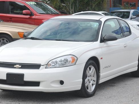 Used 2007 Chevrolet Monte Carlo LT image 1