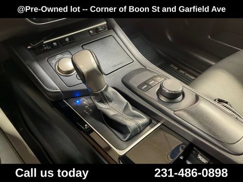 Used 2018 Lexus ES 350 w/ Premier Package FWD image 26