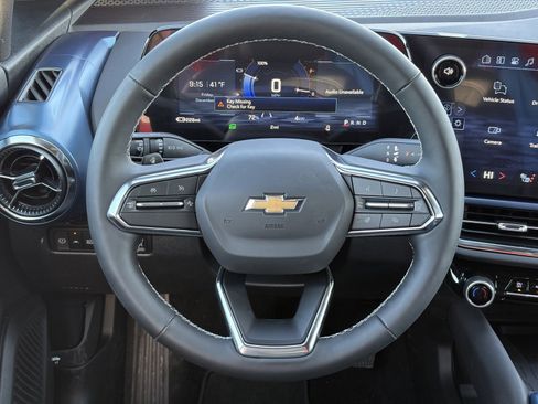 New 2026 Chevrolet Equinox EV LT w/ LPO, Blackout Package image 29