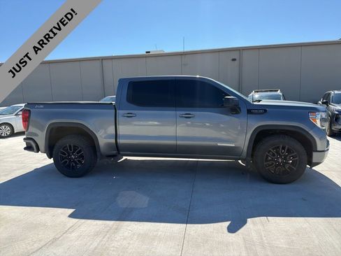 Used 2021 GMC Sierra 1500 Elevation w/ Preferred Package image 4
