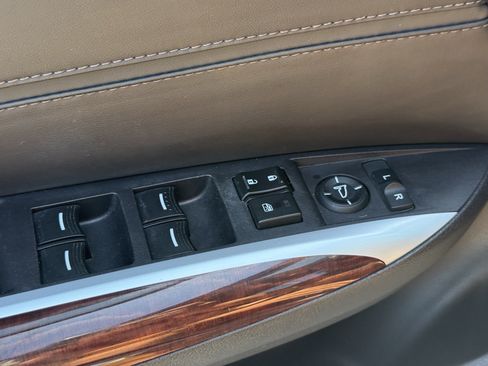 Used 2015 Acura TLX w/ Technology Package FWD image 27