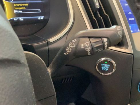 Used 2019 Ford Edge SEL w/ Equipment Group 201A FWD image 23