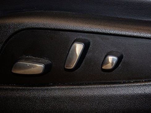 Used 2021 Cadillac XT5 Premium Luxury w/ LPO, Floor Liner Package image 21