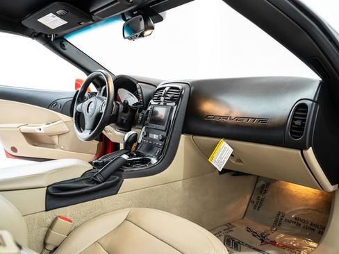 Used 2012 Chevrolet Corvette Grand Sport w/ 3LT Preferred Equipment Group image 25