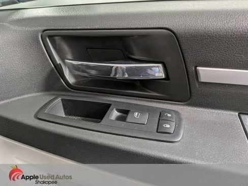 Used 2009 Dodge Grand Caravan SE FWD image 36