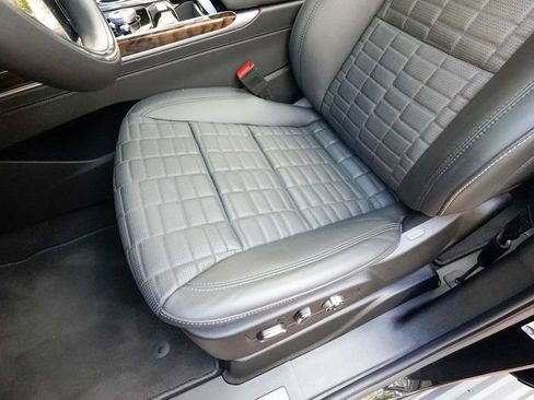 Used 2025 Cadillac Escalade Sport Platinum w/ LPO, ONYX Package image 57