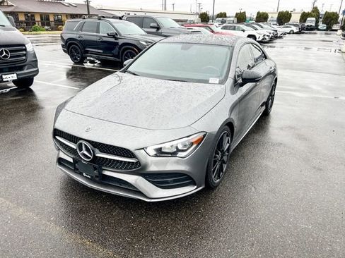 Used 2022 Mercedes-Benz CLA 250 4MATIC image 3