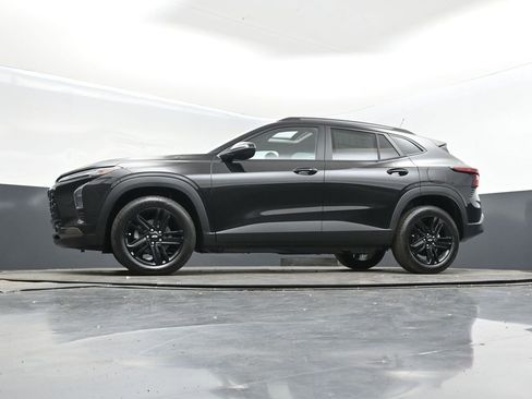 New 2026 Chevrolet Trax ACTIV w/ Sunroof Package image 40