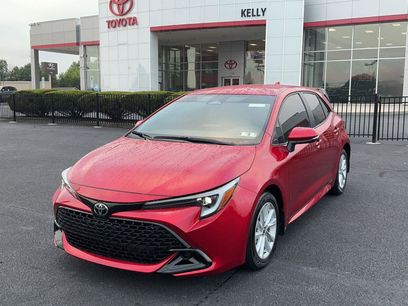 Used 2025 Toyota Corolla SE w/ SE Package